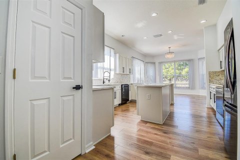 Villa ou maison à vendre à Odessa, Floride: 5 chambres, 393.72 m2 № 2093199 - photo 7