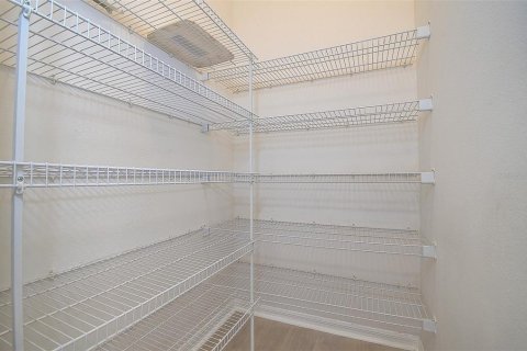 Villa ou maison à vendre à Odessa, Floride: 5 chambres, 393.72 m2 № 2093199 - photo 14