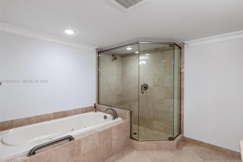 Copropriété à louer à Boca Raton, Floride: 3 chambres, 282.33 m2 № 2335959 - photo 13