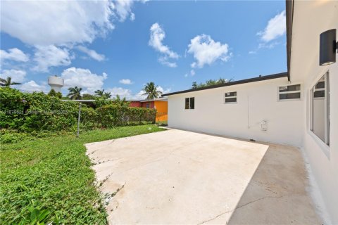 Villa ou maison à vendre à Homestead, Floride: 4 chambres, 148.83 m2 № 1921098 - photo 22