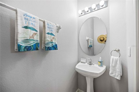 Touwnhouse à vendre à Sarasota, Floride: 3 chambres, 164.99 m2 № 1851292 - photo 12
