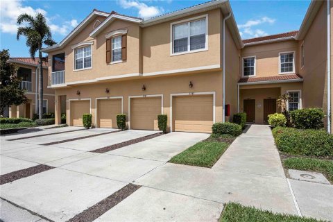 Touwnhouse à vendre à Sarasota, Floride: 3 chambres, 164.99 m2 № 1851292 - photo 1