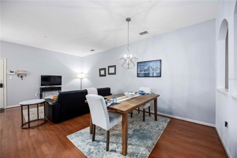 Touwnhouse à vendre à Sarasota, Floride: 3 chambres, 164.99 m2 № 1851292 - photo 10