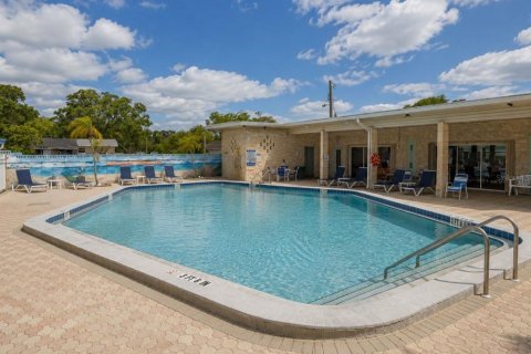 Villa ou maison à vendre à Largo, Floride: 1 chambre, 57.69 m2 № 2155684 - photo 10