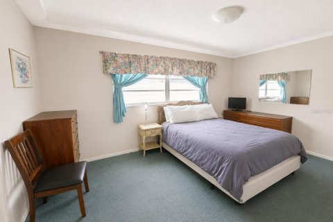 Villa ou maison à vendre à Largo, Floride: 1 chambre, 57.69 m2 № 2155684 - photo 6
