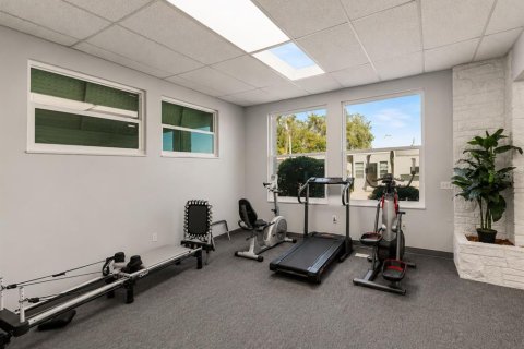 Villa ou maison à vendre à Largo, Floride: 1 chambre, 57.69 m2 № 2155684 - photo 13