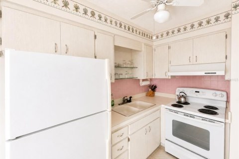 Villa ou maison à vendre à Largo, Floride: 1 chambre, 57.69 m2 № 2155684 - photo 5