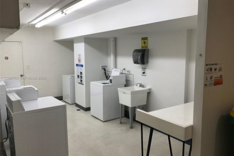 Copropriété à louer à Miami Beach, Floride: 1 chambre, 78.5 m2 № 2370380 - photo 27