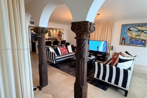 Copropriété à louer à Miami Beach, Floride: 1 chambre, 78.5 m2 № 2370380 - photo 7