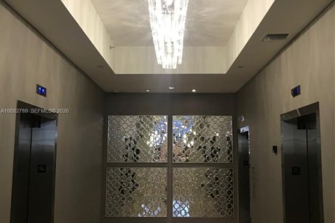 Copropriété à louer à Miami Beach, Floride: 1 chambre, 78.5 m2 № 2370380 - photo 18