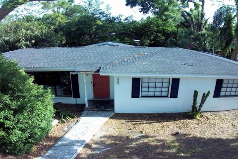 Villa ou maison à vendre à Temple Terrace, Floride: 4 chambres, 169.18 m2 № 1912004 - photo 1