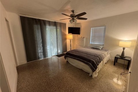 Casa en venta en Temple Terrace, Florida, 4 dormitorios, 169.18 m2 № 1912004 - foto 16