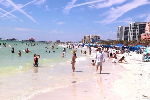 Casa en venta en Clearwater, Florida, 4 dormitorios, 227.15 m2 № 1620678 - foto 28