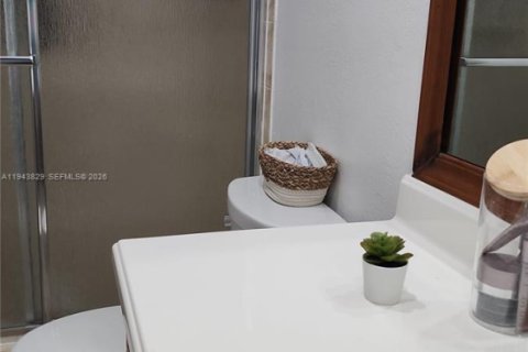 Apartment in Weston, Florida 2 bedrooms, 102.75 sq.m. № 2001007 - photo 7