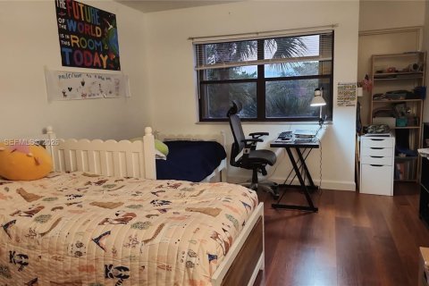 Apartment in Weston, Florida 2 bedrooms, 102.75 sq.m. № 2001007 - photo 11