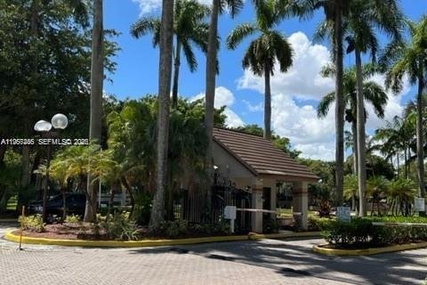 Condominio en venta en Miami, Florida, 2 dormitorios, 113.71 m2 № 2029277 - foto 10