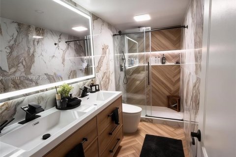 Condo in Coral Springs, Florida, 3 bedrooms № 2387769 - photo 2