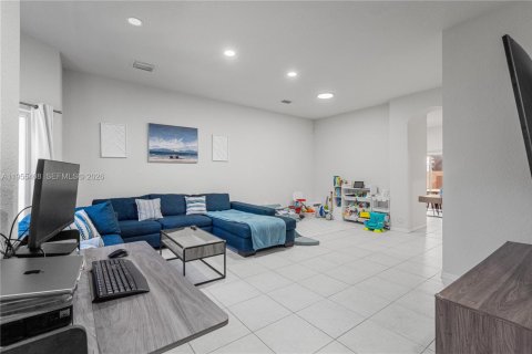 Condo in Homestead, Florida, 2 bedrooms  № 2010331 - photo 6