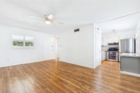 Villa ou maison à vendre à Dunedin, Floride: 1 chambre, 67.08 m2 № 2102228 - photo 9