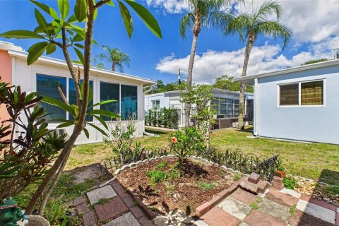 Villa ou maison à vendre à Dunedin, Floride: 1 chambre, 67.08 m2 № 2102228 - photo 28