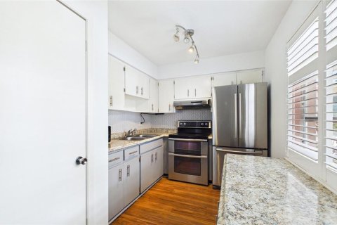Villa ou maison à vendre à Dunedin, Floride: 1 chambre, 67.08 m2 № 2102228 - photo 11