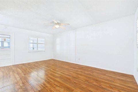 Villa ou maison à vendre à Dunedin, Floride: 1 chambre, 67.08 m2 № 2102228 - photo 6