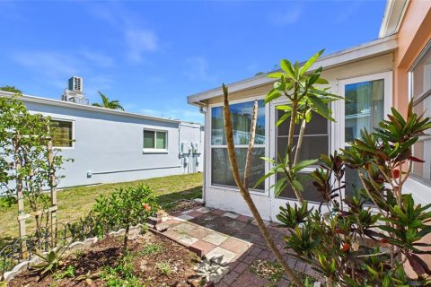 Villa ou maison à vendre à Dunedin, Floride: 1 chambre, 67.08 m2 № 2102228 - photo 26