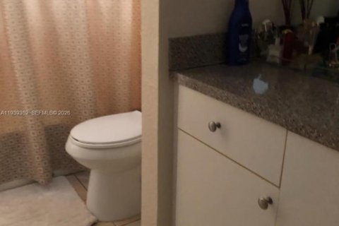 Copropriété à vendre à Palmetto Bay, Floride: 1 chambre, 61.69 m2 № 1996837 - photo 4