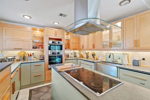 Townhouse in Jupiter, Florida 3 bedrooms, 149.67 sq.m. № 2170092 - photo 4