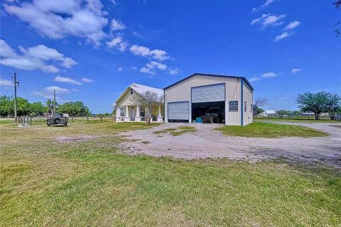 Casa en venta en Lakeland, Florida, 5 dormitorios, 265.89 m2 № 2427422 - foto 15