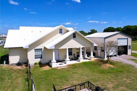 Casa en venta en Lakeland, Florida, 5 dormitorios, 265.89 m2 № 2427422 - foto 16