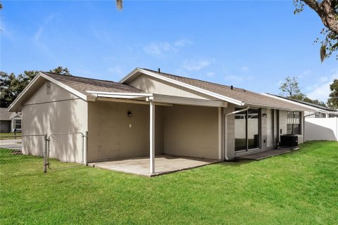Casa en alquiler en Brandon, Florida, 3 dormitorios, 125.7 m2 № 1906851 - foto 14