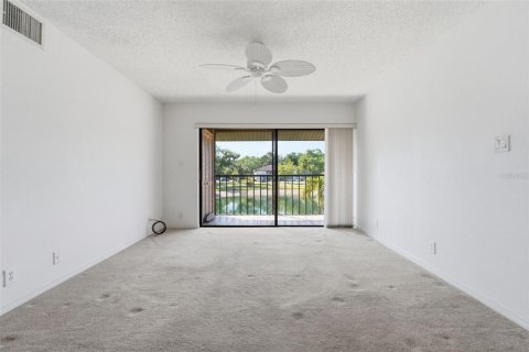 Condominio en venta en Port Charlotte, Florida, 2 dormitorios, 83.52 m2 № 2231517 - foto 12