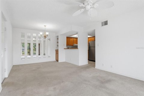 Condominio en venta en Port Charlotte, Florida, 2 dormitorios, 83.52 m2 № 2231517 - foto 15