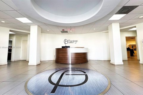 Commercial property in Opa-locka, Florida № 1958162 - photo 22