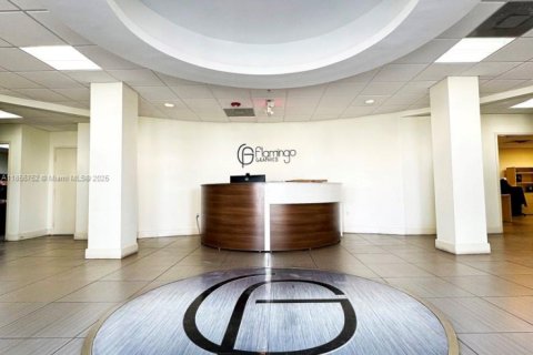 Commercial property in Opa-locka, Florida № 1958162 - photo 23