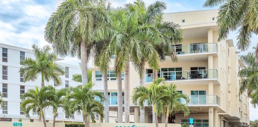 Condominio en Sarasota, Florida, 3 dormitorios № 1585506