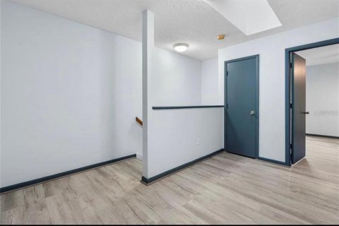 Adosado en venta en Tampa, Florida, 2 dormitorios, 135.64 m2 № 1765679 - foto 7
