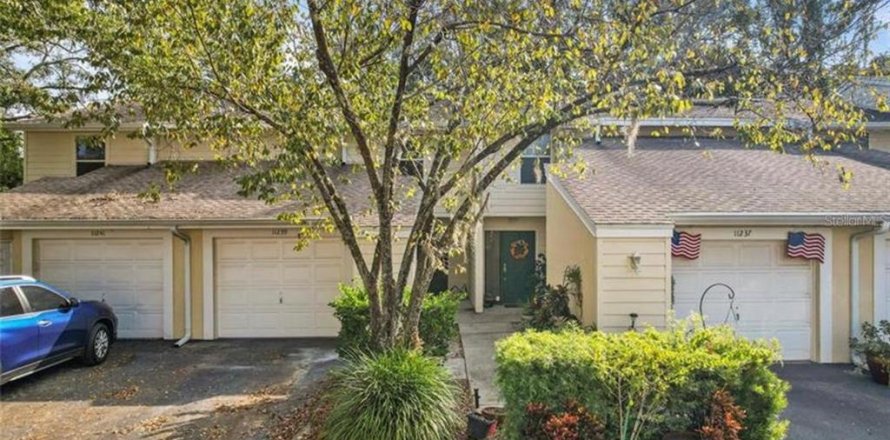 Adosado en Tampa, Florida 2 dormitorios, 135.64 m2 № 1765679
