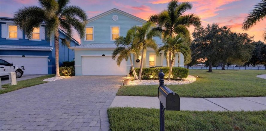 Villa ou maison à Apollo Beach, Floride 5 chambres, 331.38 m2 № 2437232