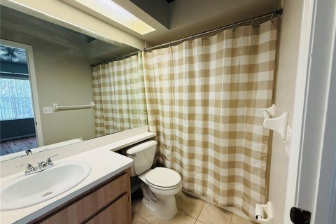 Touwnhouse à louer à Palm Harbor, Floride: 2 chambres, 130.62 m2 № 2105303 - photo 24