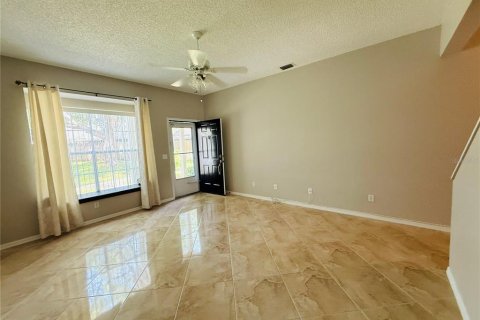 Touwnhouse à louer à Palm Harbor, Floride: 2 chambres, 130.62 m2 № 2105303 - photo 3