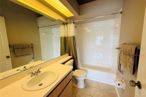 Touwnhouse à louer à Palm Harbor, Floride: 2 chambres, 130.62 m2 № 2105303 - photo 15