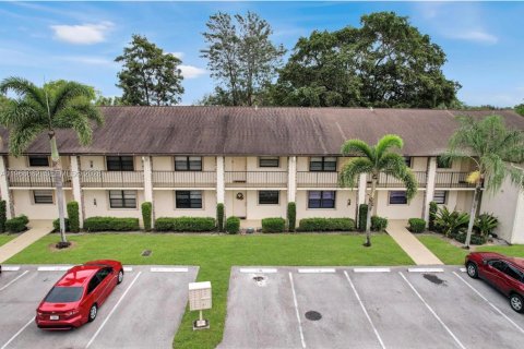 Condominio en Boca Raton, Florida, 2 dormitorios  № 2033822