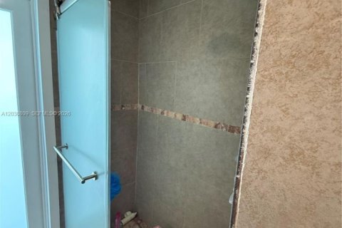 Villa ou maison à vendre à Cutler Bay, Floride: 3 chambres, 90.02 m2 № 2085466 - photo 18