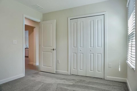 Casa en alquiler en Haines City, Florida, 4 dormitorios, 175.12 m2 № 1901331 - foto 5