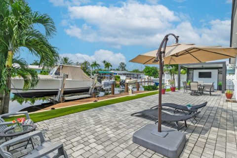 House in Fort Lauderdale, Florida 3 bedrooms, 157.28 sq.m. № 1928786 - photo 29