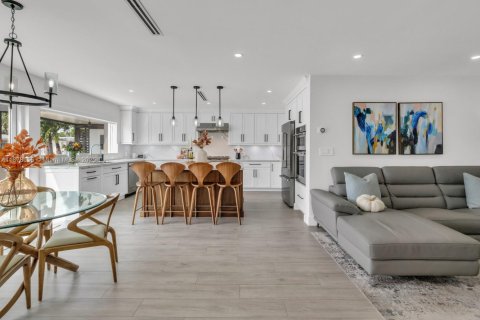 House in Fort Lauderdale, Florida 3 bedrooms, 157.28 sq.m. № 1928786 - photo 20