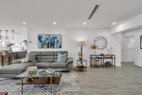 House in Fort Lauderdale, Florida 3 bedrooms, 157.28 sq.m. № 1928786 - photo 21