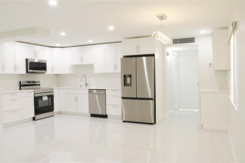 Condominio en venta en Delray Beach, Florida, 1 dormitorio, 70.61 m2 № 2088297 - foto 5